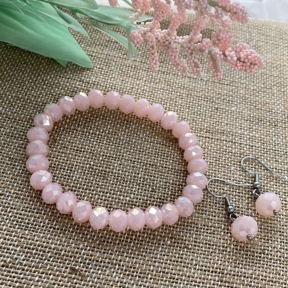 Pink Beaded Stretch Bracelet & Earring Set